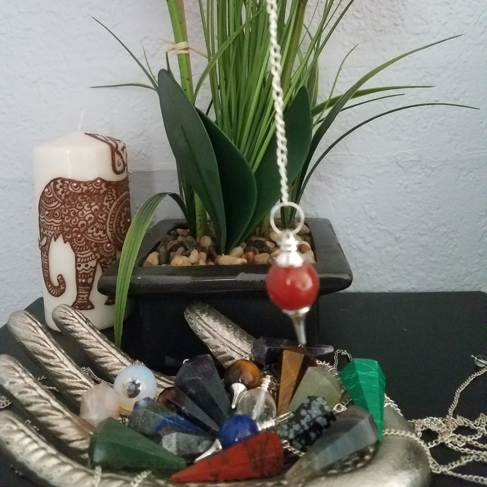 Crystal Pendulum - Picture 3 of 3